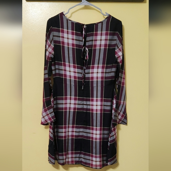 LOFT purple plaid mini dress. Flared long sleeves. Tie up back. Size 4P - Picture 2 of 2